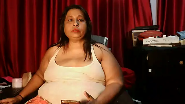 raniofsex02 online show from May 14, 2026, 4:25 pm