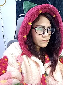 ZUCAAT online show from October 11, 2025, 4:01 am