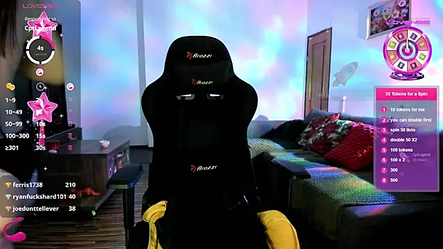 Snapshot of PlayfulGoddess chatting on March 20, 2025, 9:13 pm PlayfulGoddess online show from March 20, 2025, 9:13 pm