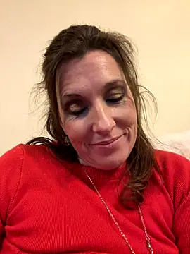 Lwhite1 online show from October 5, 2025, 10:29 pm