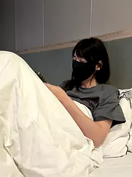 Snapshot of Annabody chatting on October 3, 2025, 5:54 pm Annabody online show from October 3, 2025, 5:54 pm