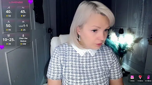 Juarnea online show from November 6, 2025, 10:38 am