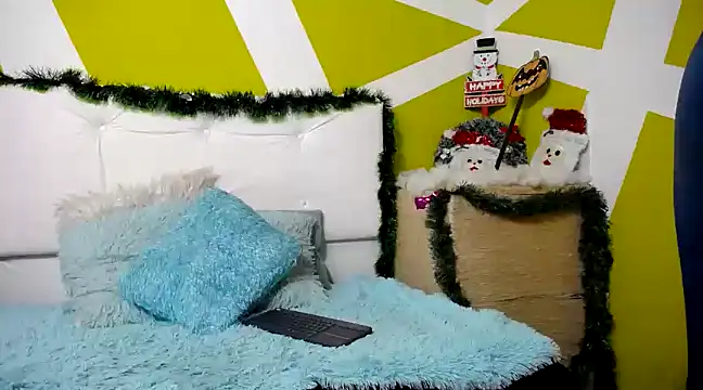 Snapshot of merlinaadams_ chatting on December 28, 2024, 4:30 am merlinaadams  online show from December 28, 2024, 4:30 am