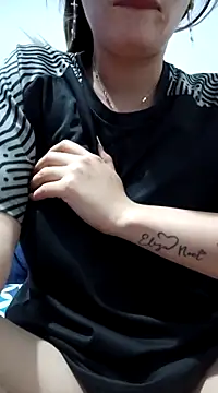 Snapshot of merlinaadams_ chatting on January 30, 2025, 3:11 am merlinaadams  online show from January 30, 2025, 3:11 am