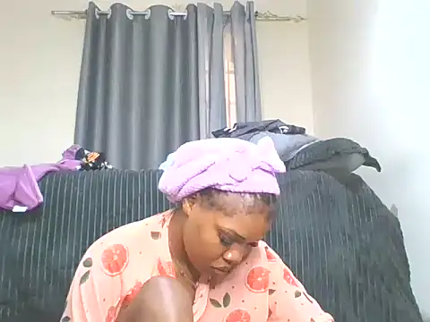 sweet bigclit online show from June 24, 2026, 6:45 am