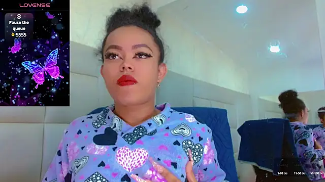 Snapshot of KayleighDreams_ chatting on January 12, 2025, 5:56 am KayleighDreams online show from January 12, 2025, 5:56 am