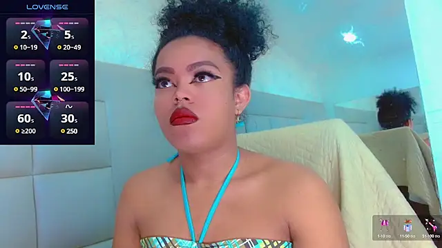 Snapshot of KayleighDreams_ chatting on January 15, 2025, 3:33 am KayleighDreams online show from January 15, 2025, 3:33 am