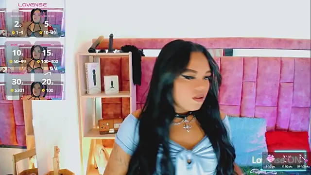 KayleighDreams  online show from May 17, 2026, 4:10 am