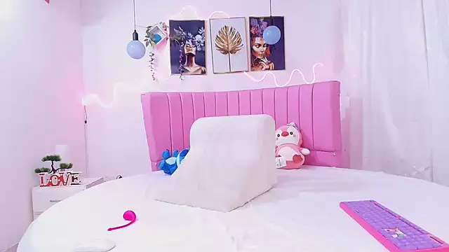 Azul horney online show from October 17, 2025, 9:50 pm