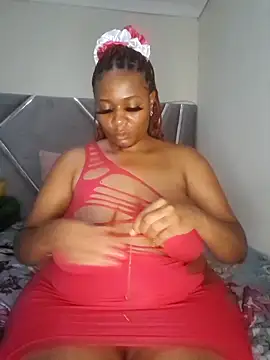 Snapshot of CocoBootyyy chatting on March 6, 2025, 8:37 pm CocoBootyyy online show from March 6, 2025, 8:37 pm