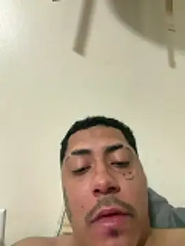 yuricosta1 online show from March 27, 2026, 6:52 am