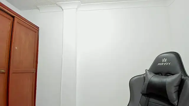 Snapshot of avellanatammy chatting on September 18, 2025, 9:06 pm avellanatammy online show from September 18, 2025, 9:06 pm