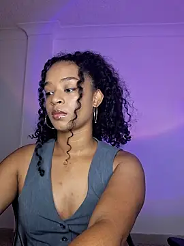 avellanatammy online show from March 4, 2026, 1:55 am