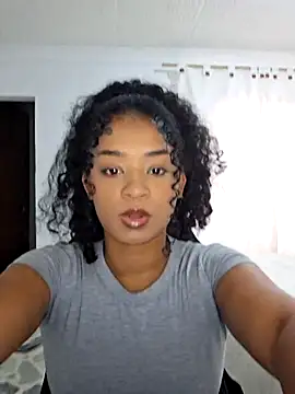 Snapshot of avellanatammy chatting on June 26, 2026, 8:24 pm avellanatammy online show from June 26, 2026, 8:24 pm