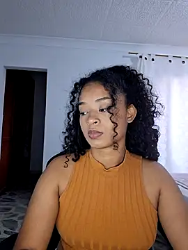 Snapshot of avellanatammy chatting on July 6, 2026, 2:36 pm avellanatammy online show from July 6, 2026, 2:36 pm