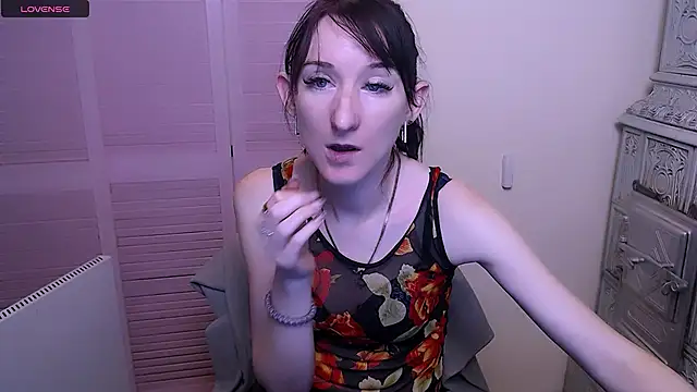 AmandaSell online show from December 18, 2024, 8:42 am