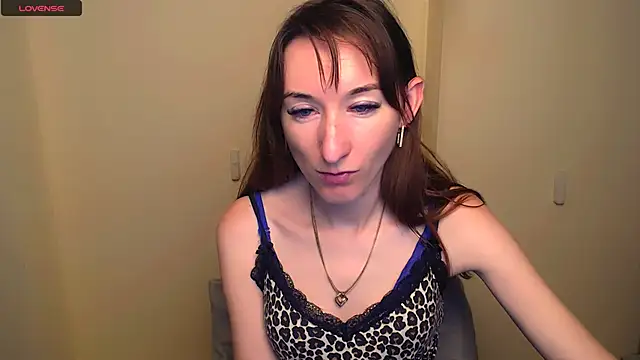 AmandaSell online show from March 2, 2025, 12:01 pm