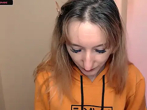 AmandaSell online show from October 3, 2025, 8:00 am