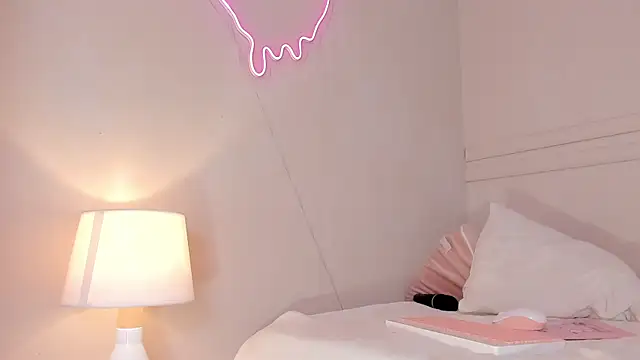 Ashley glow online show from January 9, 2025, 12:35 am