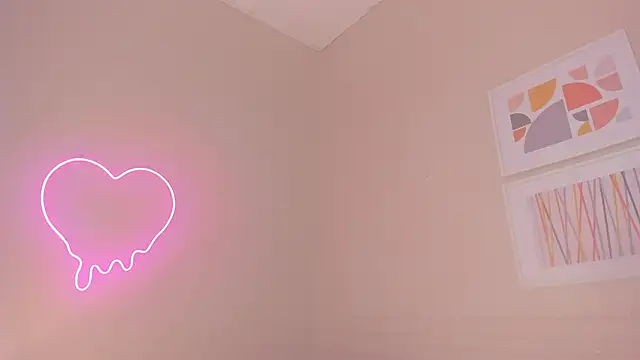 Ashley glow online show from January 18, 2025, 12:46 am