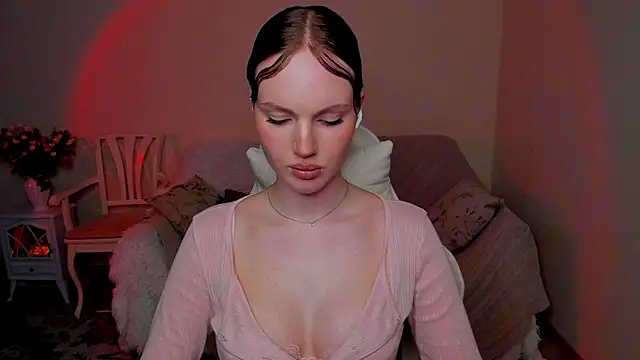 Snapshot of MishkaMe chatting on April 28, 2026, 4:01 pm MishkaMe online show from April 28, 2026, 4:01 pm