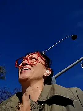 Snapshot of TheDime chatting on March 6, 2026, 4:36 pm TheDime online show from March 6, 2026, 4:36 pm