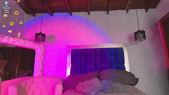 Snapshot of Taiissa_ chatting on July 30, 2026, 7:24 pm Taiissa online show from July 30, 2026, 7:24 pm