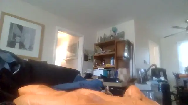 Snapshot of den-rock4u chatting on December 1, 2025, 6:35 pm den-rock4u online show from December 1, 2025, 6:35 pm