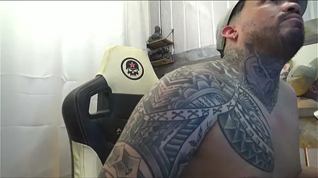 Angel sex latin online show from October 11, 2025, 6:12 am