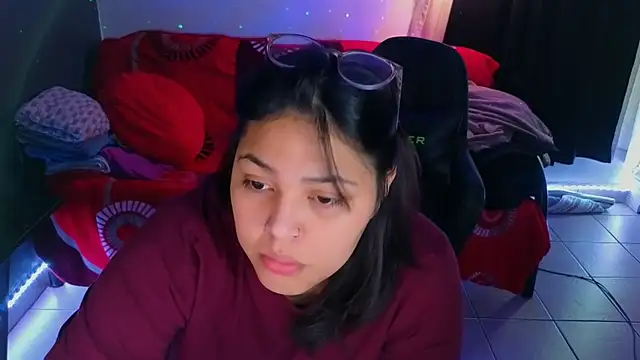 miacanela xo online show from December 3, 2025, 2:30 am