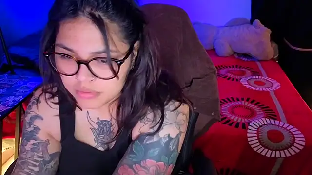 miacanela xo online show from June 20, 2026, 2:58 am
