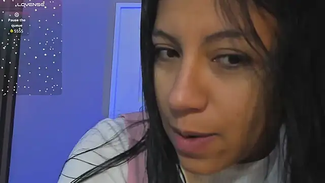 Tamaraakins online show from February 3, 2026, 12:43 pm