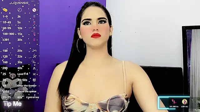 Snapshot of valentina_princess_ chatting on October 30, 2025, 9:15 pm valentina princess  online show from October 30, 2025, 9:15 pm