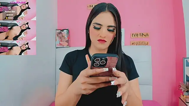 valentina princess  online show from May 7, 2026, 4:56 pm