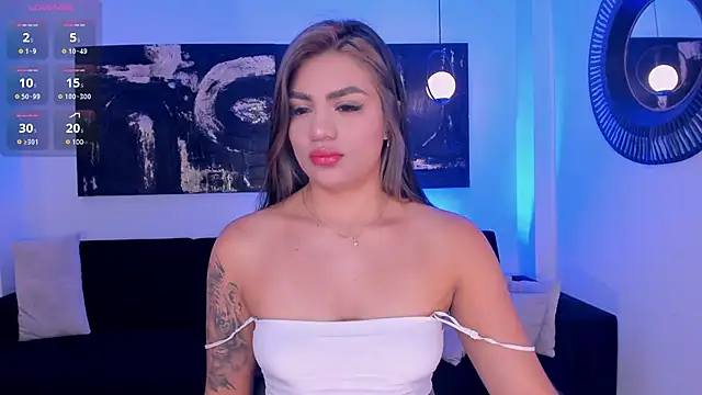 NicoleSanz  online show from December 24, 2024, 11:28 am