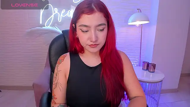 ViolettCastel online show from December 29, 2024, 5:22 pm