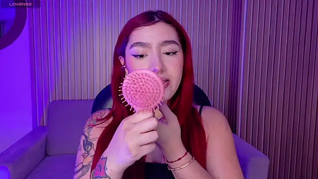 ViolettCastel online show from January 11, 2026, 4:34 pm