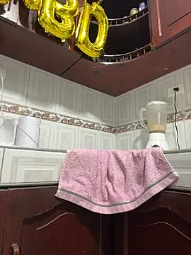 sweetsarabig22cm online show from June 27, 2026, 3:44 am