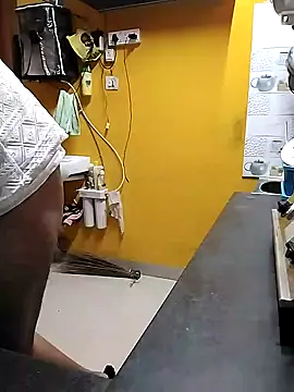 Snapshot of ANUBHABI chatting on January 29, 2025, 11:04 pm ANUBHABI online show from January 29, 2025, 11:04 pm