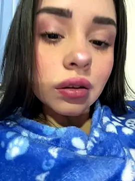 Kimmymadison- online show from October 22, 2025, 3:40 am