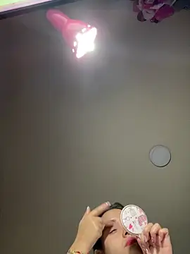 Kimmymadison- online show from January 5, 2026, 10:46 pm