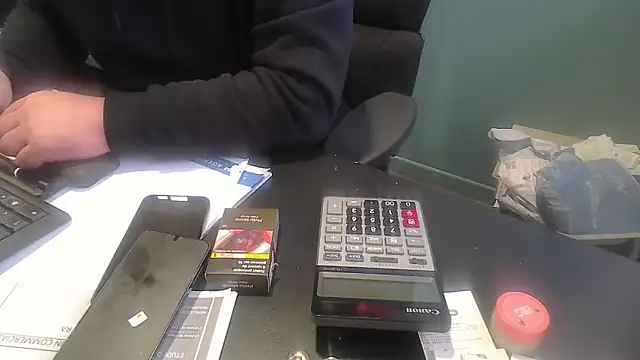 dominemoi4 online show from February 3, 2026, 10:31 am