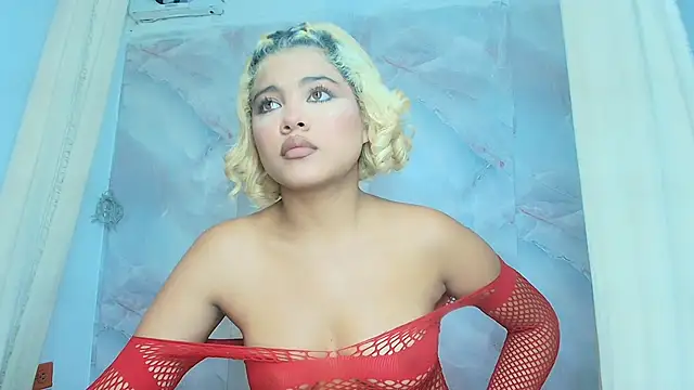 Snapshot of sofiacastillo01 chatting on July 27, 2026, 1:29 pm sofiacastillo01 online show from July 27, 2026, 1:29 pm