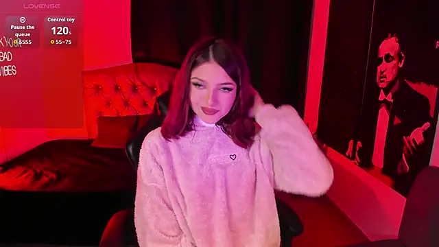 Snapshot of VictoriaRosse_ chatting on May 23, 2026, 11:53 pm VictoriaRosse online show from May 23, 2026, 11:53 pm