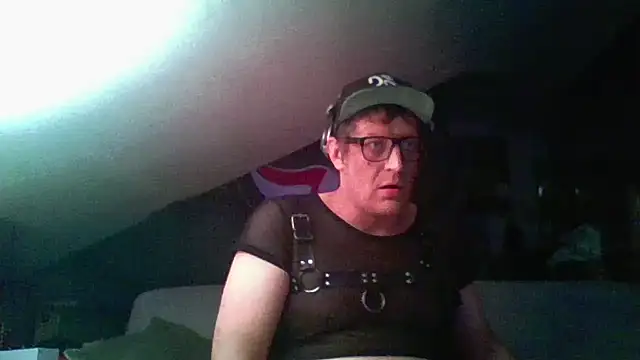 Bigthroaterboy online show from December 5, 2024, 10:01 pm