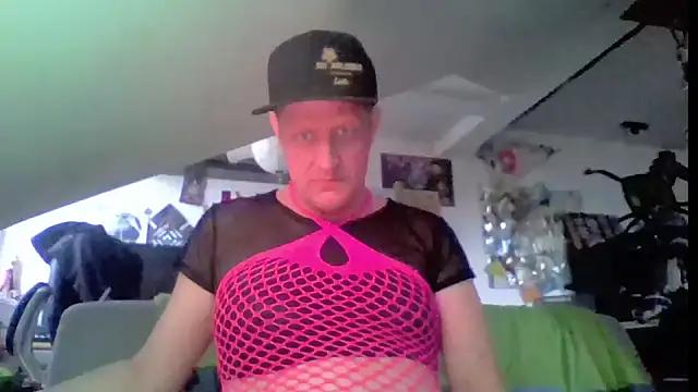 Bigthroaterboy online show from June 12, 2026, 4:50 pm