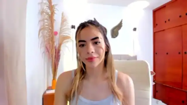 Nathaly-sky online show from February 6, 2026, 9:23 am