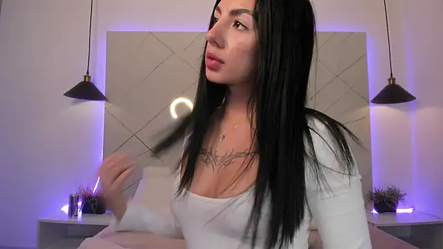 Snapshot of ANTONELLA__ROUSE_ chatting on April 26, 2026, 3:15 am ANTONELLA ROUSE online show from April 26, 2026, 3:15 am