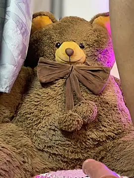 ANA CARTER online show from November 20, 2025, 11:15 pm