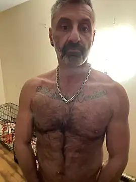 Snapshot of DaddySnowXX chatting on January 22, 2025, 7:57 am DaddySnowXX online show from January 22, 2025, 7:57 am